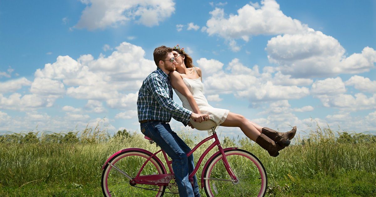 海外在住でもできるオンライン婚活|時差・距離を越えて結婚に近づく方法